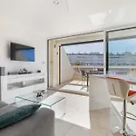 Semesterbostad Pleasure Heliopolis Terrace- 3 Min From The *