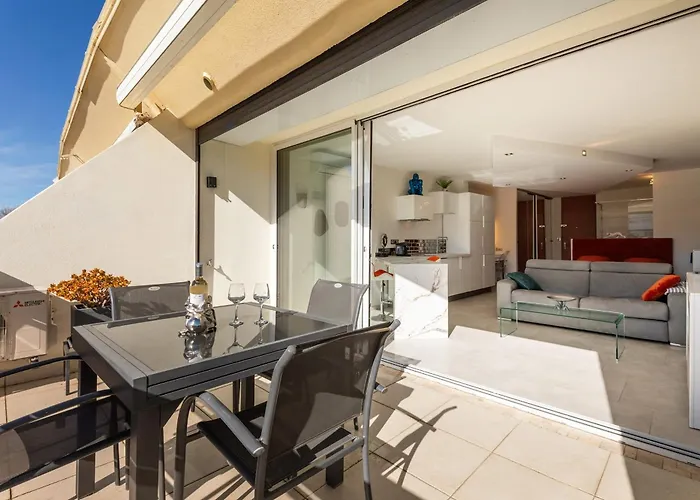 Dom wakacyjny Pleasure Heliopolis Terrace- 3 Min From The