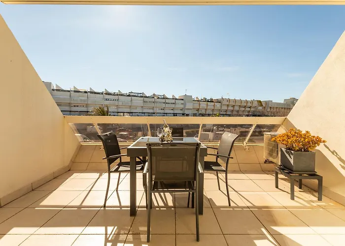 Pleasure Heliopolis Terrace- 3 Min From The Agde